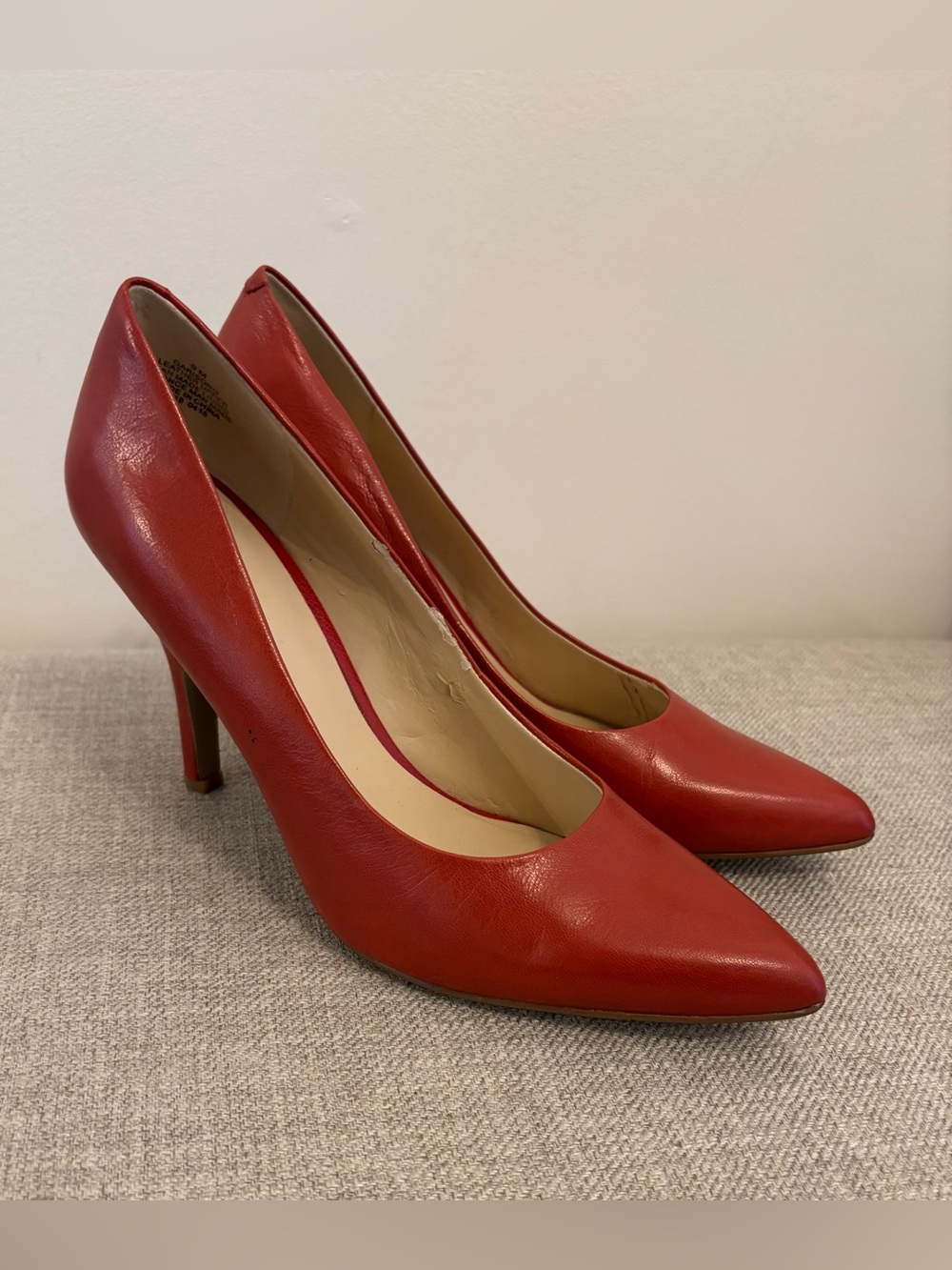 Nine West Garisono Classic Red Leather Pumps/Shoes 4” Inch Heels Women’s 9 M